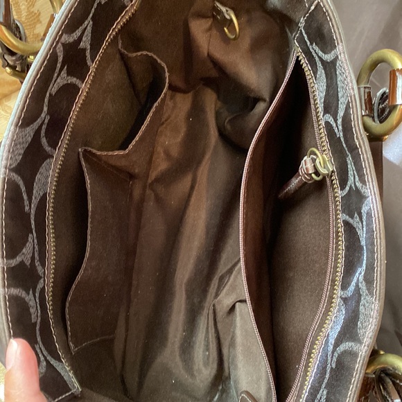 Authentic Coach Rich Brown Signature C Shoulder Gallery Tote - Picture 4 of 5